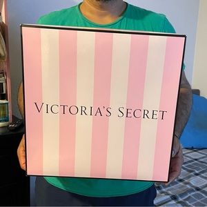 Victoria’s Secret Box Large Prop box 15 1/4 “ x 15 1/4 “ x 5 1/3”⭐️PRICE IS FIRM